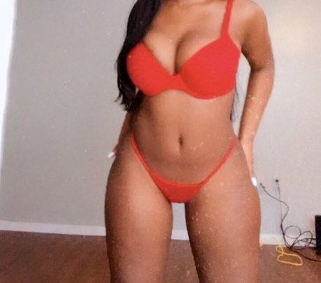Naken lekkede OnlyFans-bilde av Justanotherebony