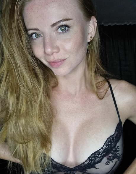 Foto desnuda filtrada de OnlyFans de Gingerstonevip