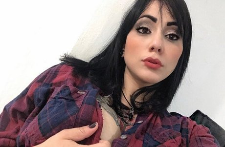 Deborah Milano