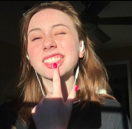 Nahá fotka uniklých OnlyFans od Katiebuggyboo
