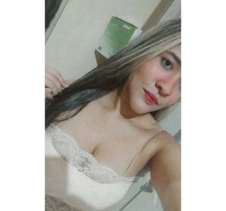 Nahá fotka uniklých OnlyFans od Guimaraess1