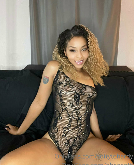 Naken lekkede OnlyFans-bilde av Ohsosofti