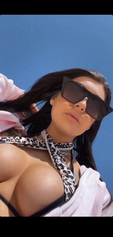 Naken lekkede OnlyFans-bilde av Balensienna