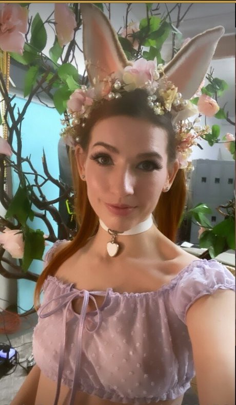 Amanda Lynne