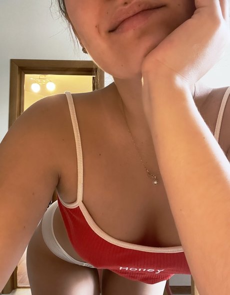 Honeygirl