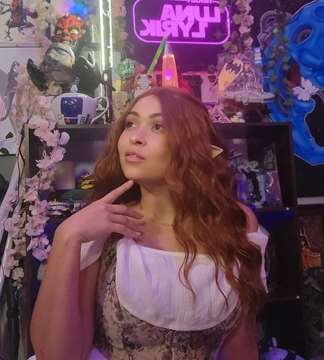 Pinksaltmoon