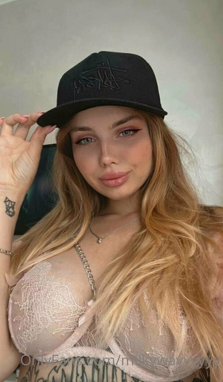 Tiiiiitsqueen OnlyFans泄露裸照