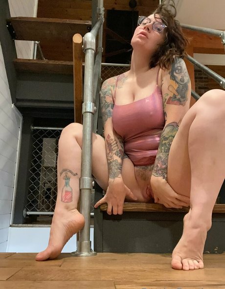 Bettie Bondage