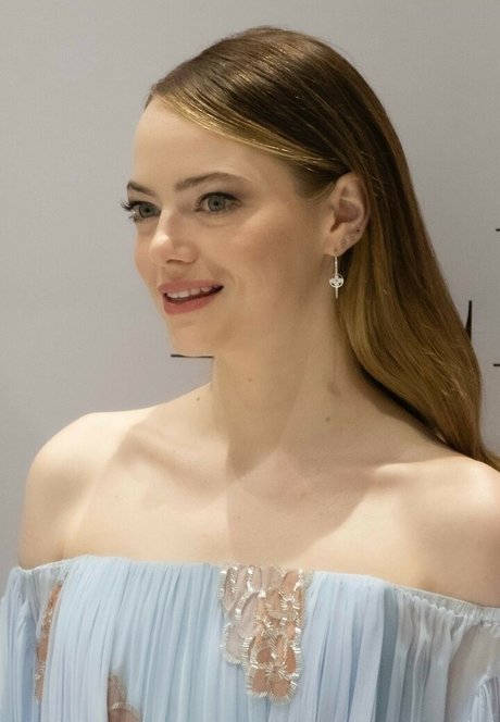 Nahá fotka uniklých OnlyFans od Emma Stone