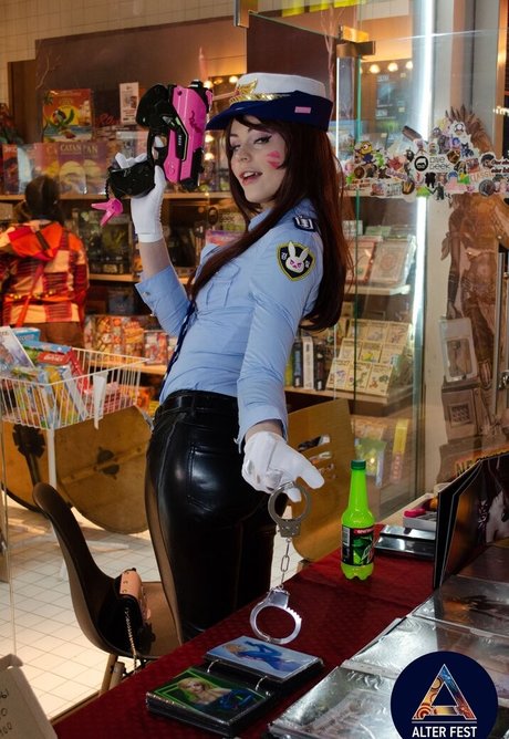 Anya Ichios