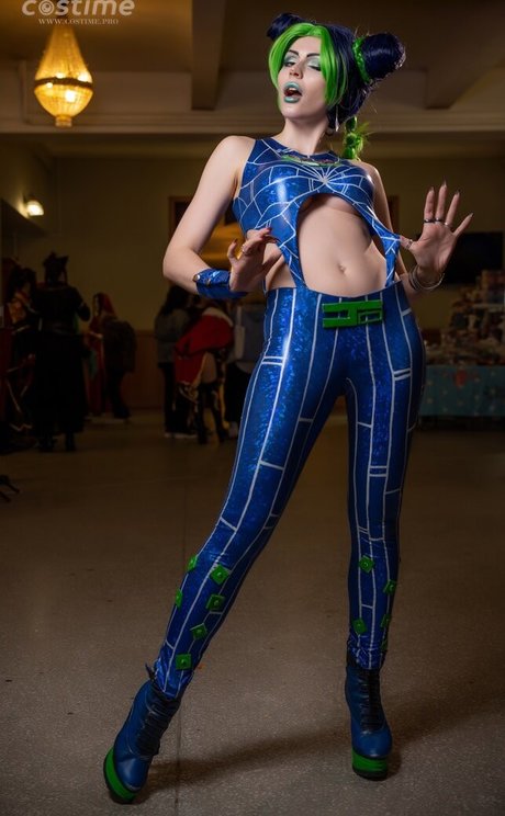 Anya Ichios