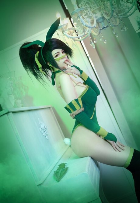 Anya Ichios