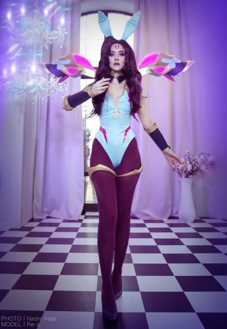 Anya Ichios