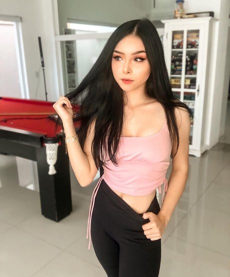Eduarda Yuni