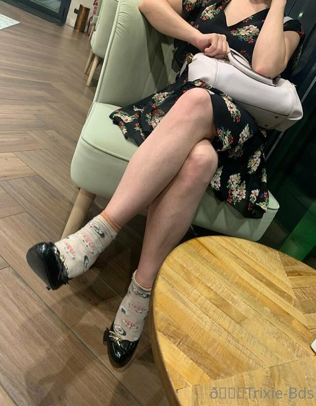 Trixiebeedirtysocks