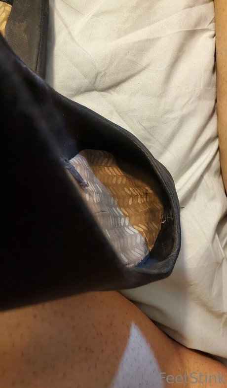 Foto di nudo di fuga di OnlyFans di Missfeetstink