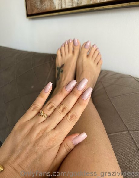 Goddessgrazivideos