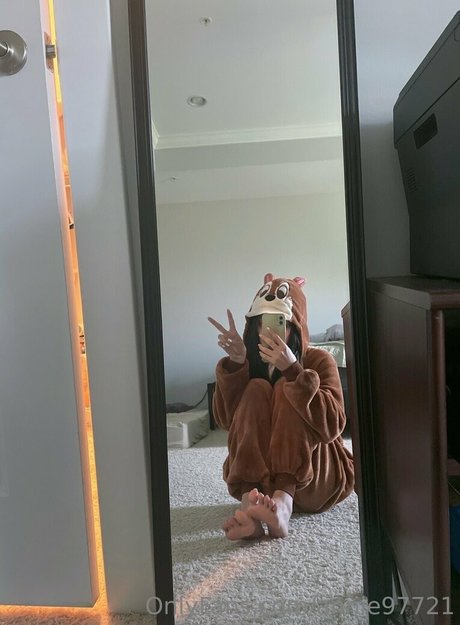 Naken lekkede OnlyFans-bilde av Annie97721
