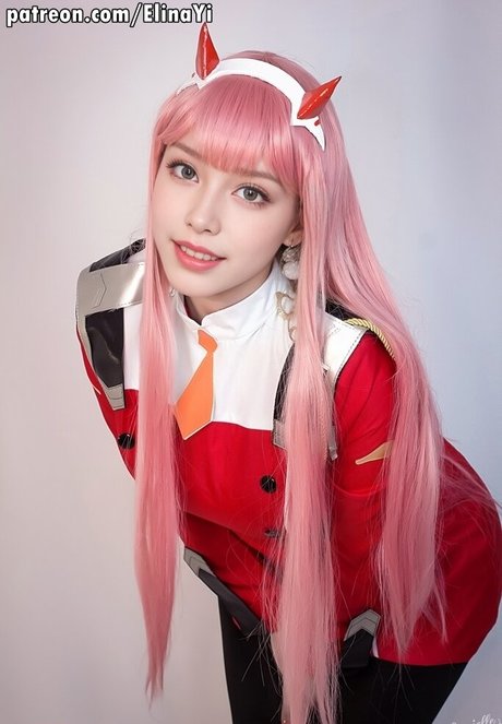 Elina Yi