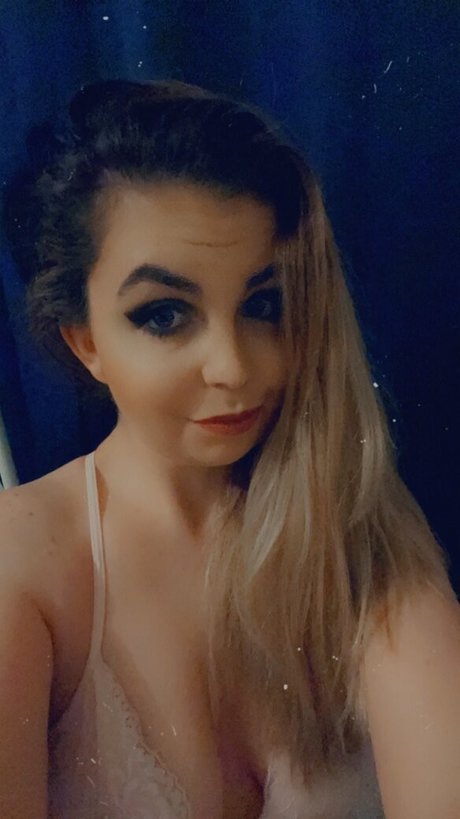 Xxsarahtease
