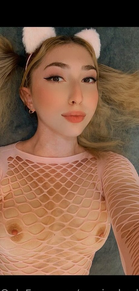Naken lekkede OnlyFans-bilde av Thenymphoria