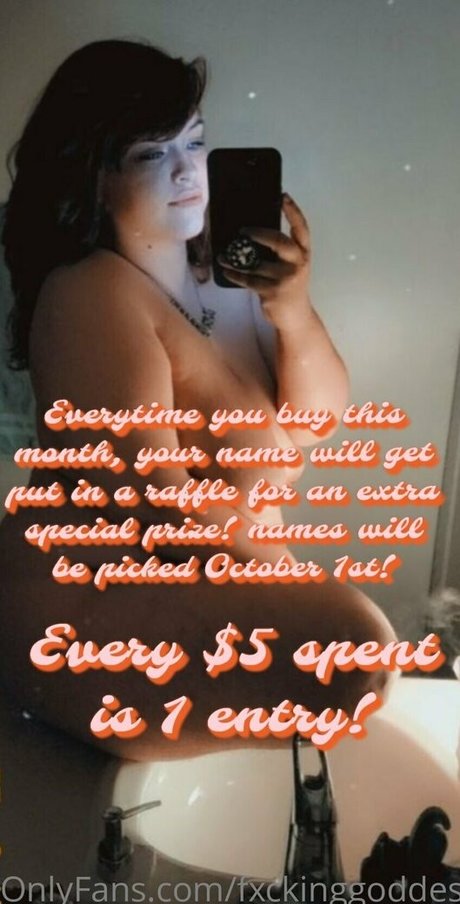 Nahá fotka uniklých OnlyFans od Fxckinggoddes