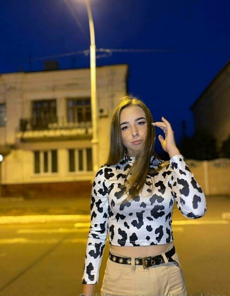Nahá fotka uniklých OnlyFans od Aliceekisss