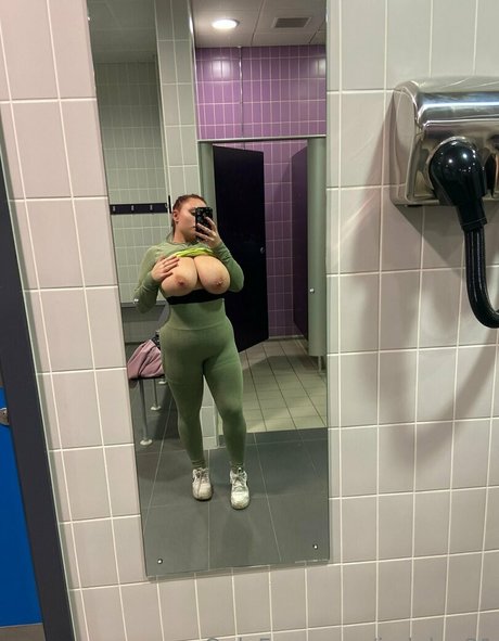 Jadelou21  nude leaked OnlyFans photo