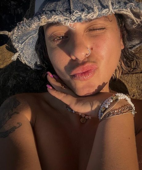 Marta De Lola