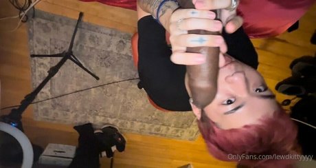 Lewdkittyyyy  nude leaked OnlyFans photo