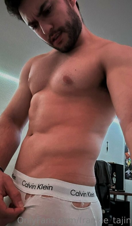 Foto di nudo di fuga di OnlyFans di Frankietajin