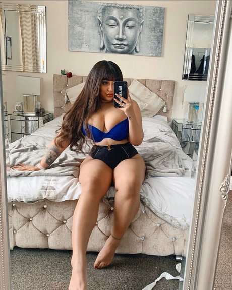 Priya Yasmin X