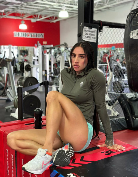 Nahá fotka uniklých OnlyFans od Bakhar
