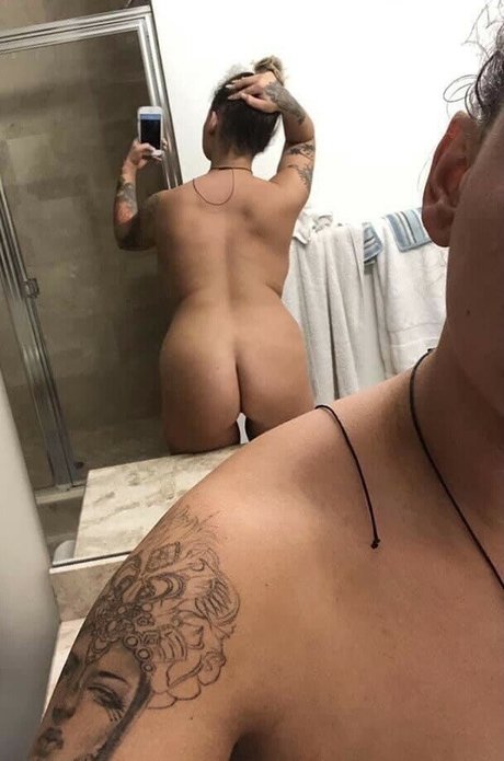 Foto desnuda filtrada de OnlyFans de Kittyxxxglitter