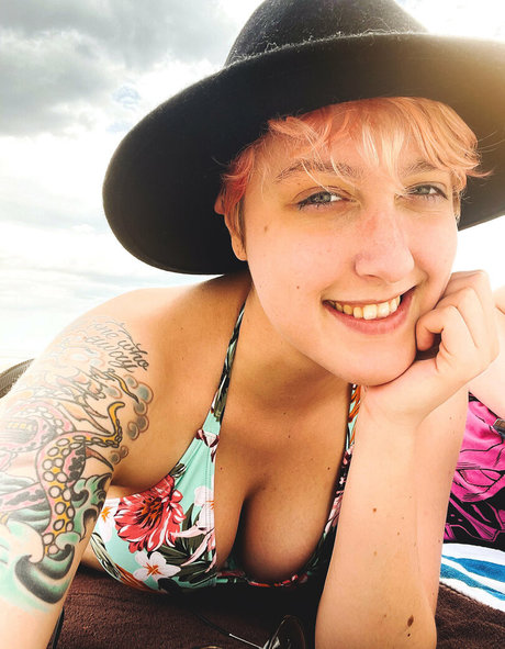 Yoemilyreyfree