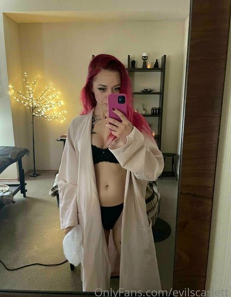 Evilscarlett