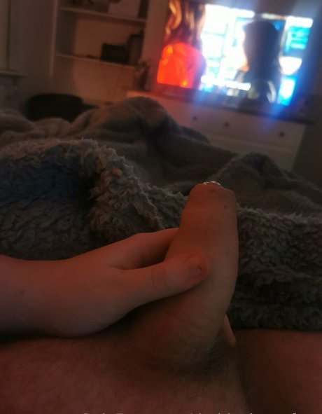 Nahá fotka uniklých OnlyFans od Daddyybearrfree