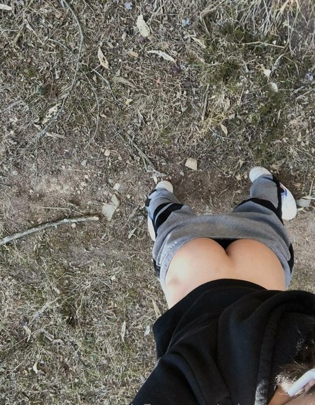 Naken läckt OnlyFans-bild av Yairestradah