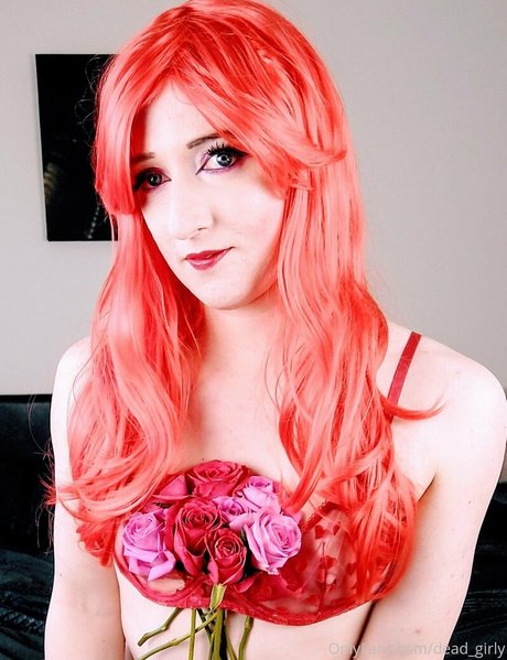 Dead_girly