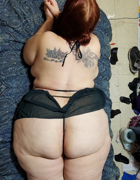 Bootyfulannie