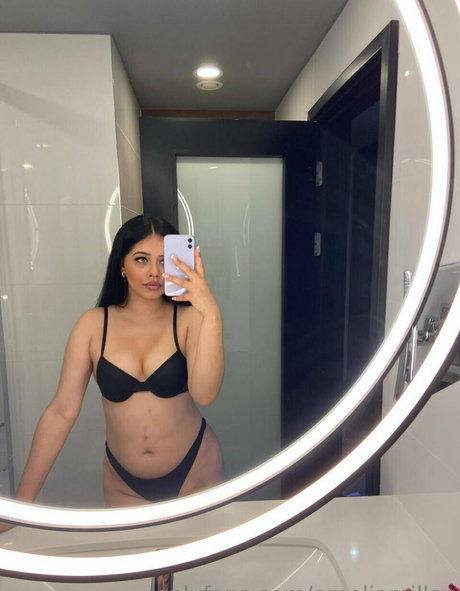 Ameliamillsx