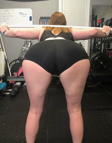 Bootyshortsgirl