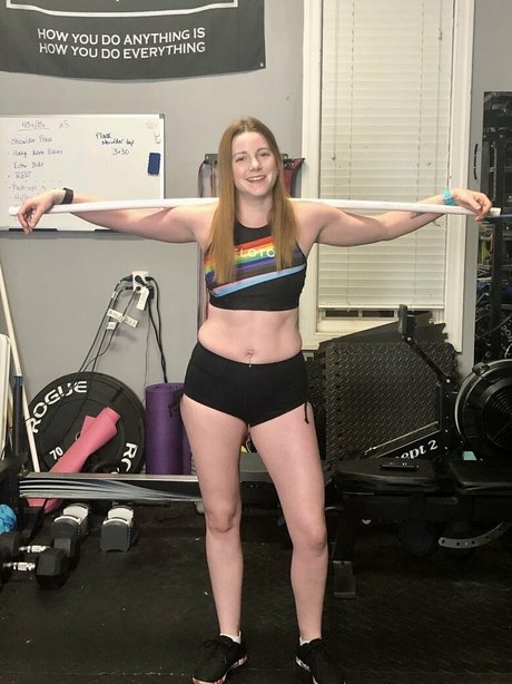 Bootyshortsgirl