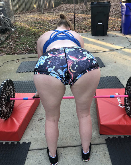 Bootyshortsgirl