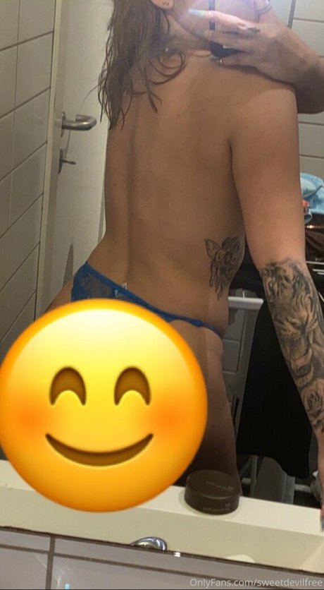 Naken lekkede OnlyFans-bilde av Yourfavspicydragonfree