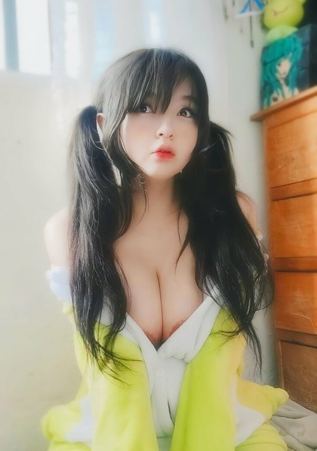 Naken lekkede OnlyFans-bilde av Ososauriogrr