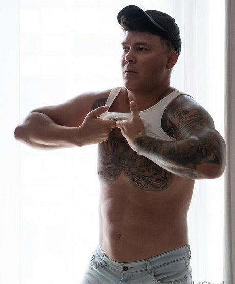 Nahá fotka uniklých OnlyFans od Worldstudz