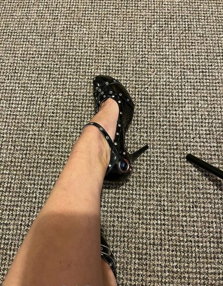 Nahá fotka uniklých OnlyFans od Ruralhotfoxfree