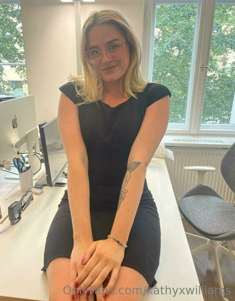Naken lekkede OnlyFans-bilde av Kathyxwilliams