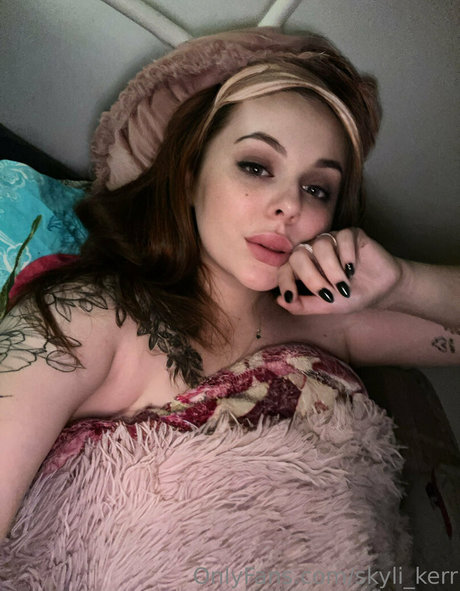 Naakte gelekte OnlyFans-foto van Skylikerr